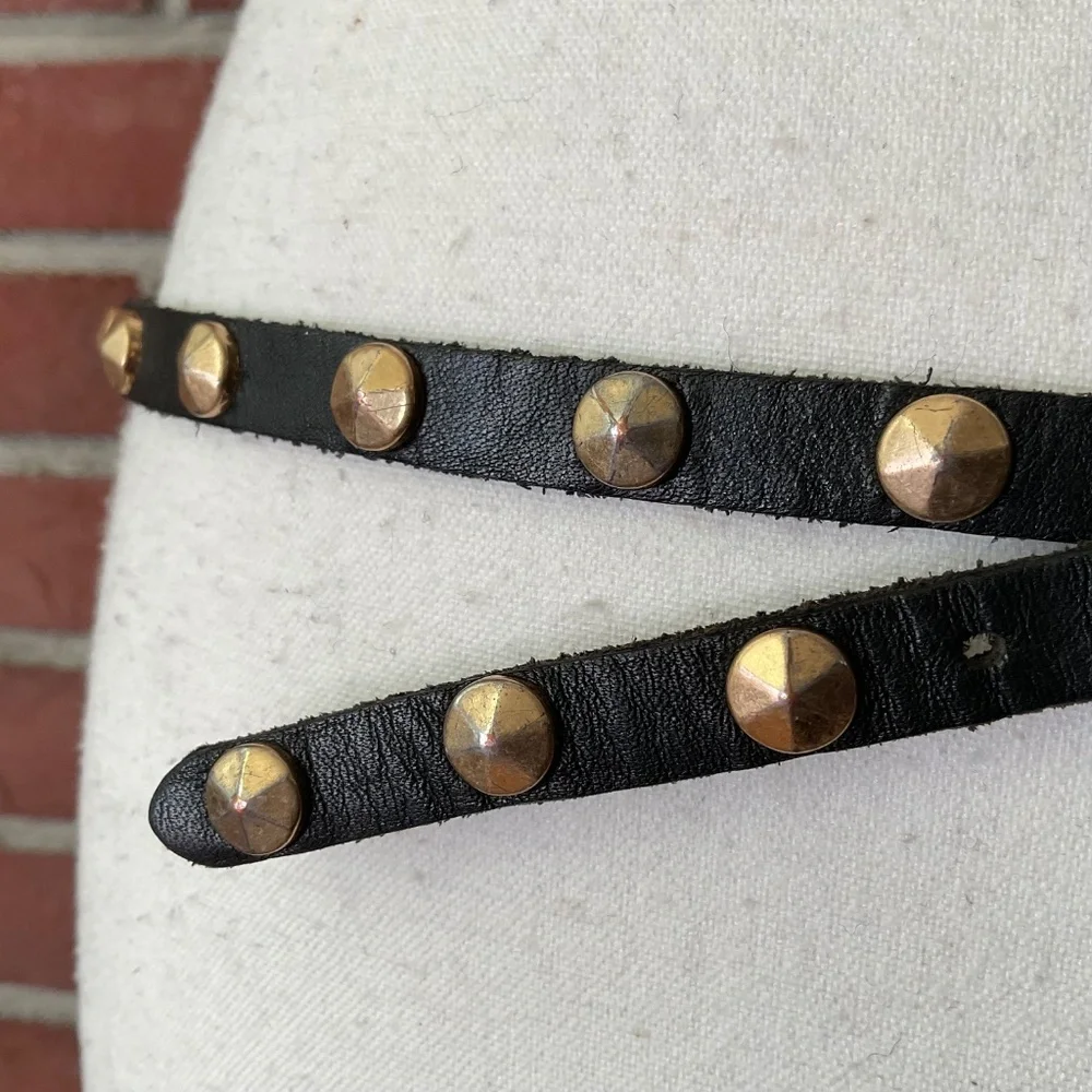 J.Crew Skinny Black Leather Studded Belt Size M - Picture 9 of 15